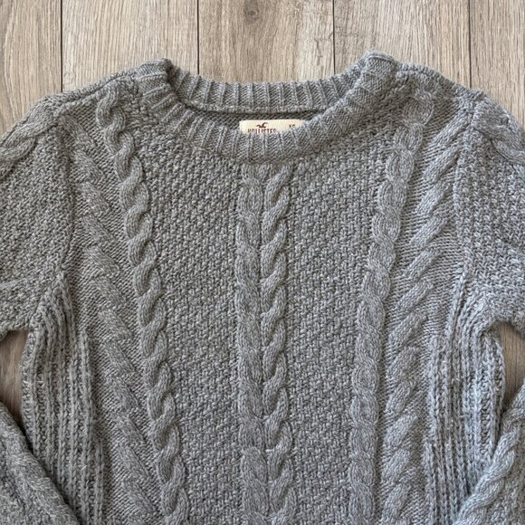 Hollister Cable Knit Gray Crewneck Sweater Womens XS Normcore Grandpa Preppy - Picture 2 of 16